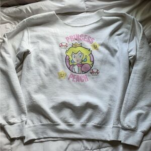 White princess peach crewneck